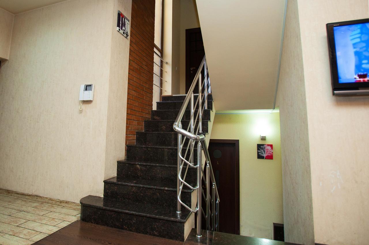 Hotel 4You Tbilisi Buitenkant foto