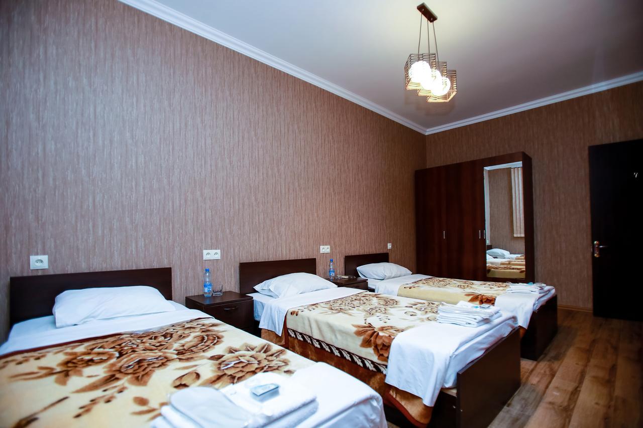 Hotel 4You Tbilisi Buitenkant foto