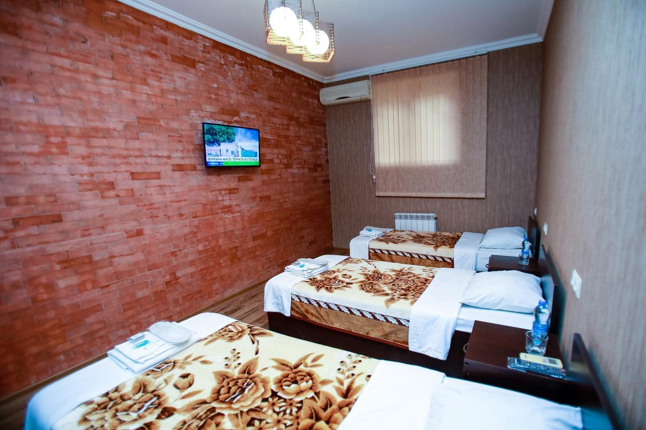 Hotel 4You Tbilisi Buitenkant foto